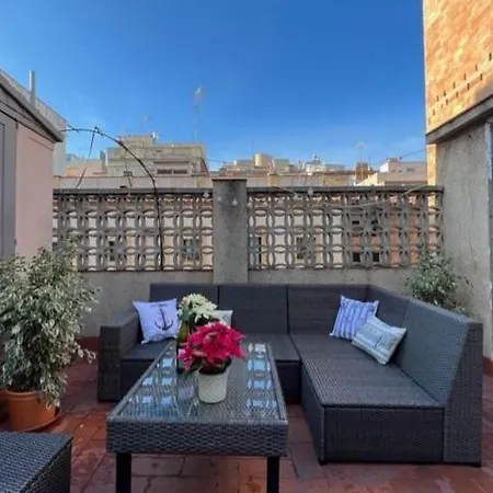 Barcelona Beach Home ברצלונה