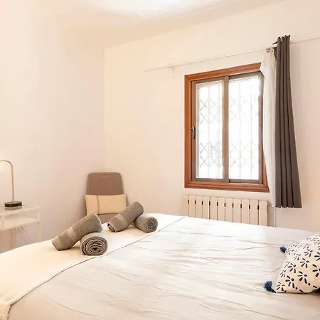 Barcelona Beach Home *