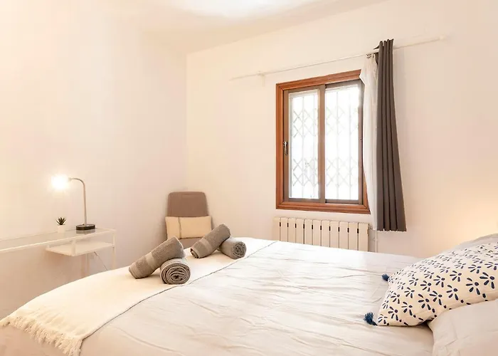 Barcelona Beach Home *